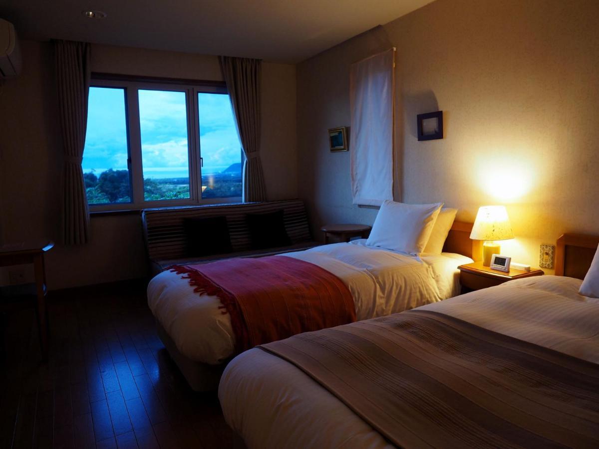 Hillside Inn Sirocco Татеяма Экстерьер фото